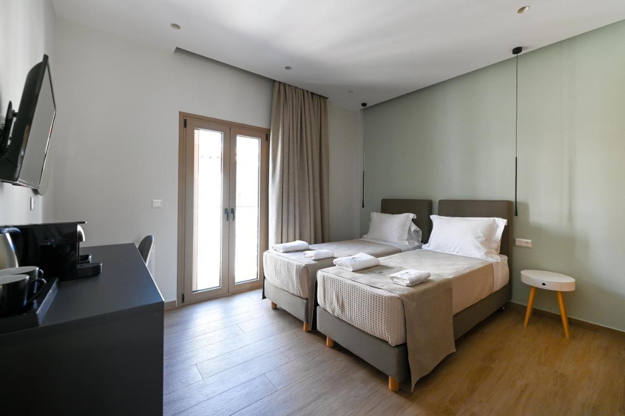 Eumorphia Studios&Apartments Città di Skiathos Esterno foto